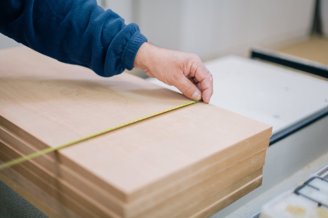 How do you calculate timber stairs?