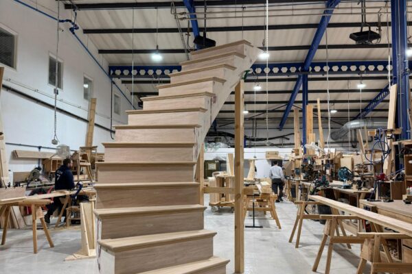 Curved Staircases Manufacturer
