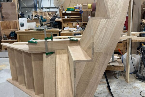 Curved Staircases Manufacturer